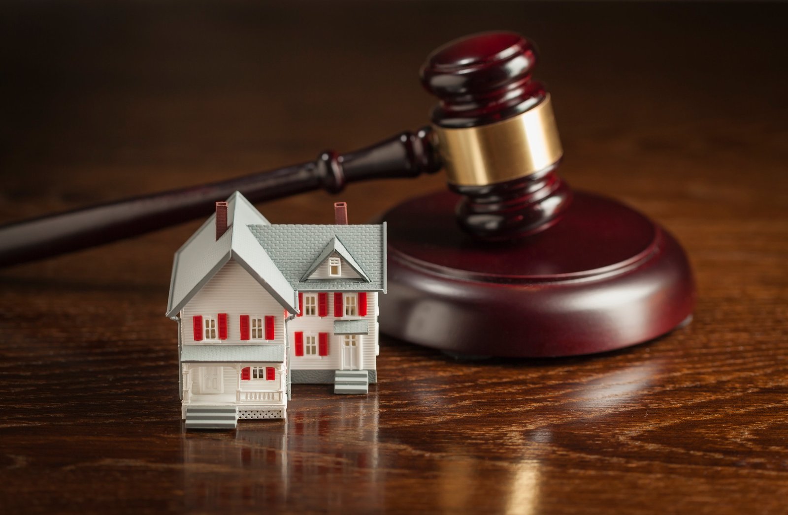 Real Estate Law Image